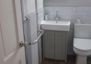 Bathroom_02